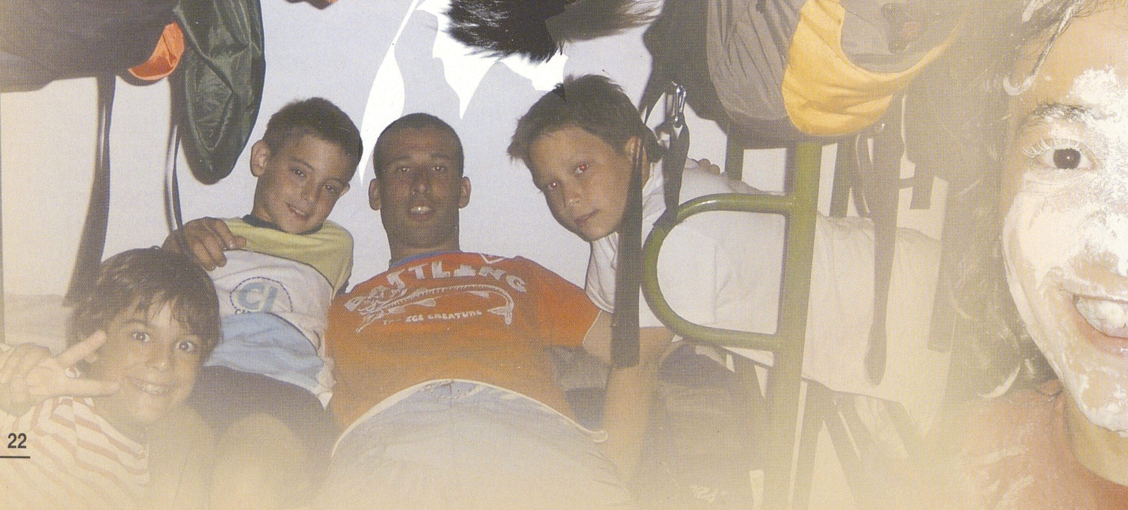 1013000106_0025_photo2