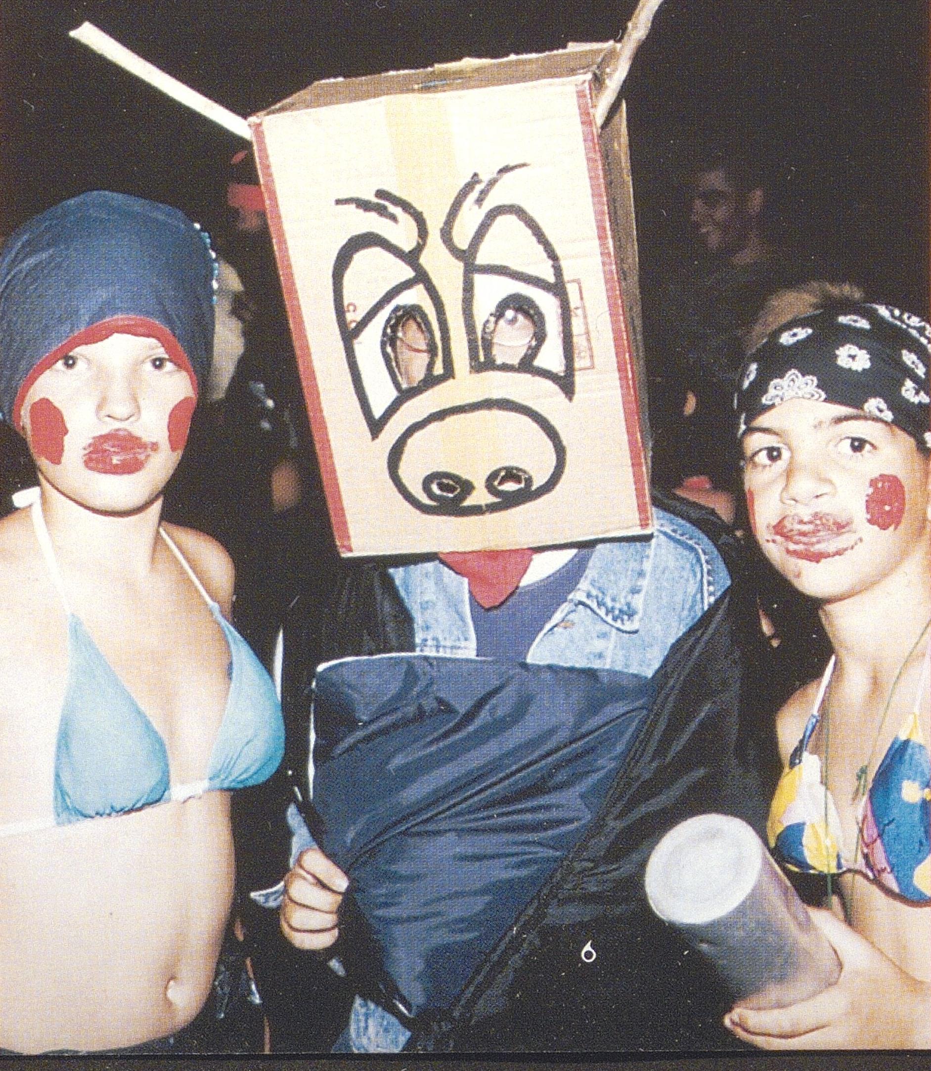 1013000119_0005_photo4